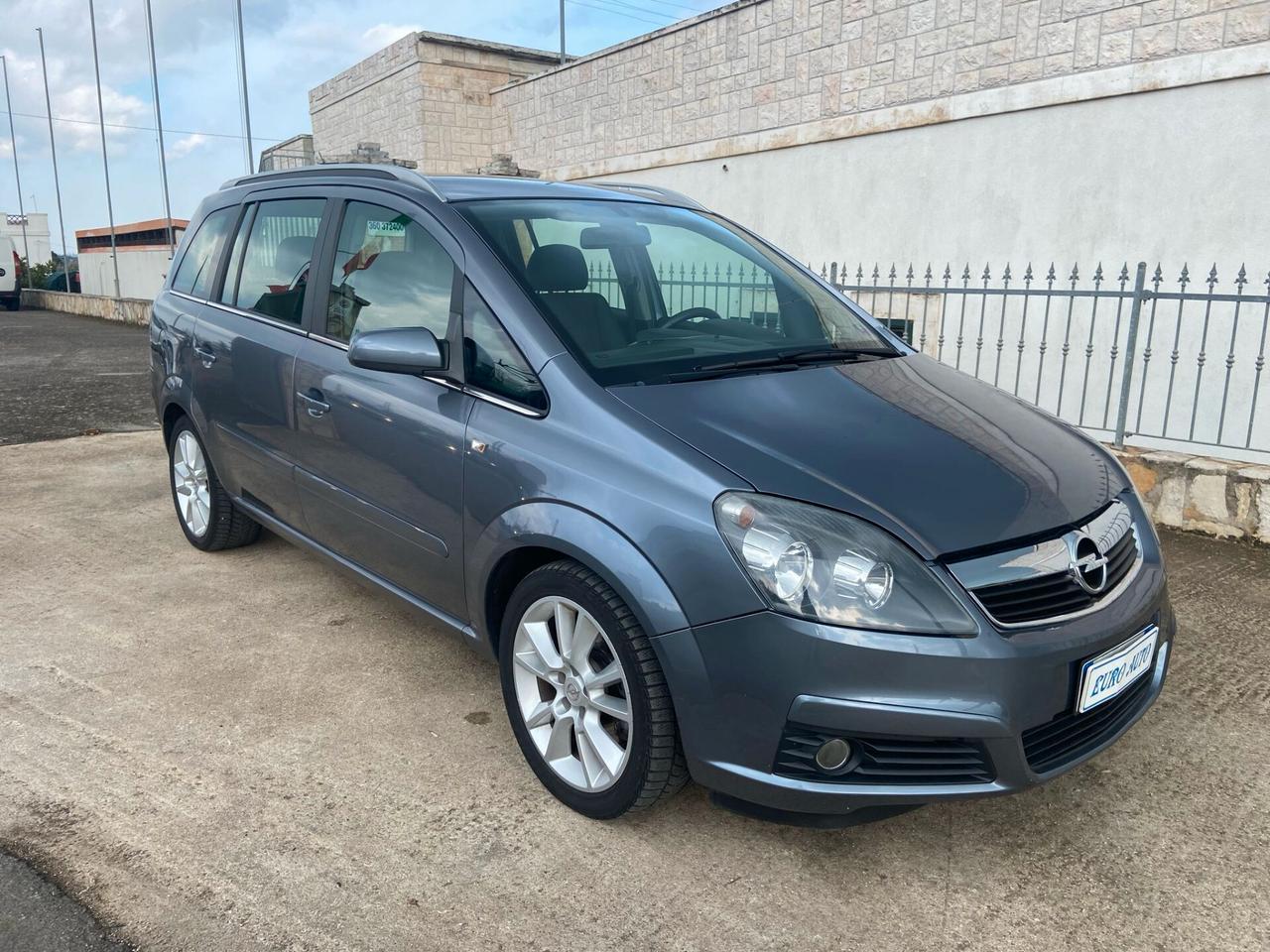 Opel Zafira 1.9 CDTI 120CV Enjoy