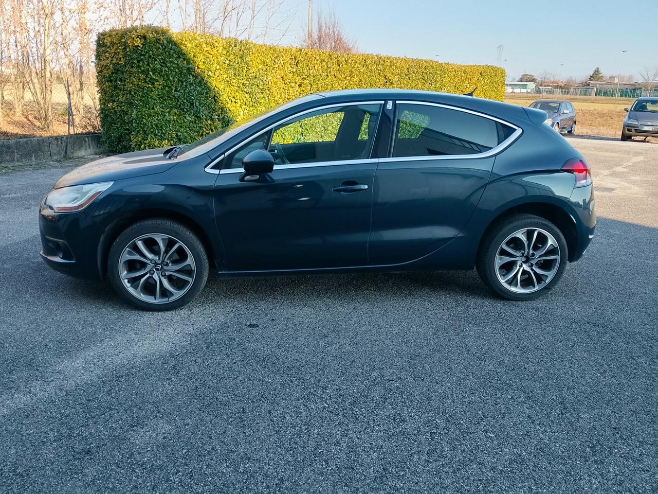 Ds DS4 4 1.6 e-HDi 110 airdream CMP6 So Chic - CAMBIO AUTOMATICO