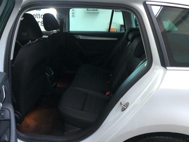 SKODA Octavia 2.0TDI DSG Wagon Executive