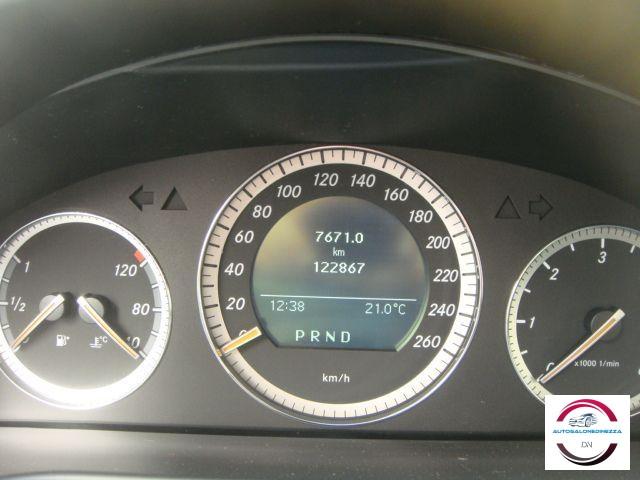 MERCEDES - Classe C - 220 CDI Elegance