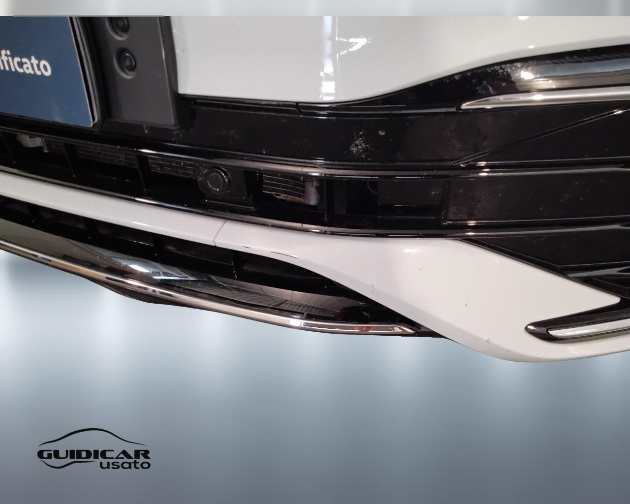 VOLKSWAGEN Tiguan II 2021 - Tiguan 2.0 tdi R-Line 150cv dsg