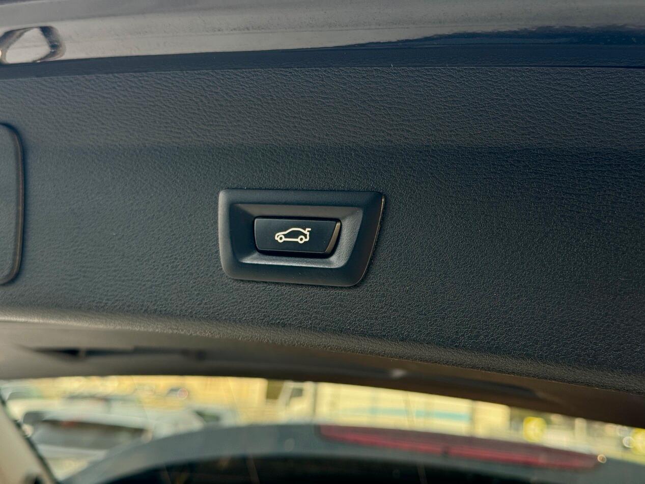 BMW X1 Xdrive18d xLine auto my18