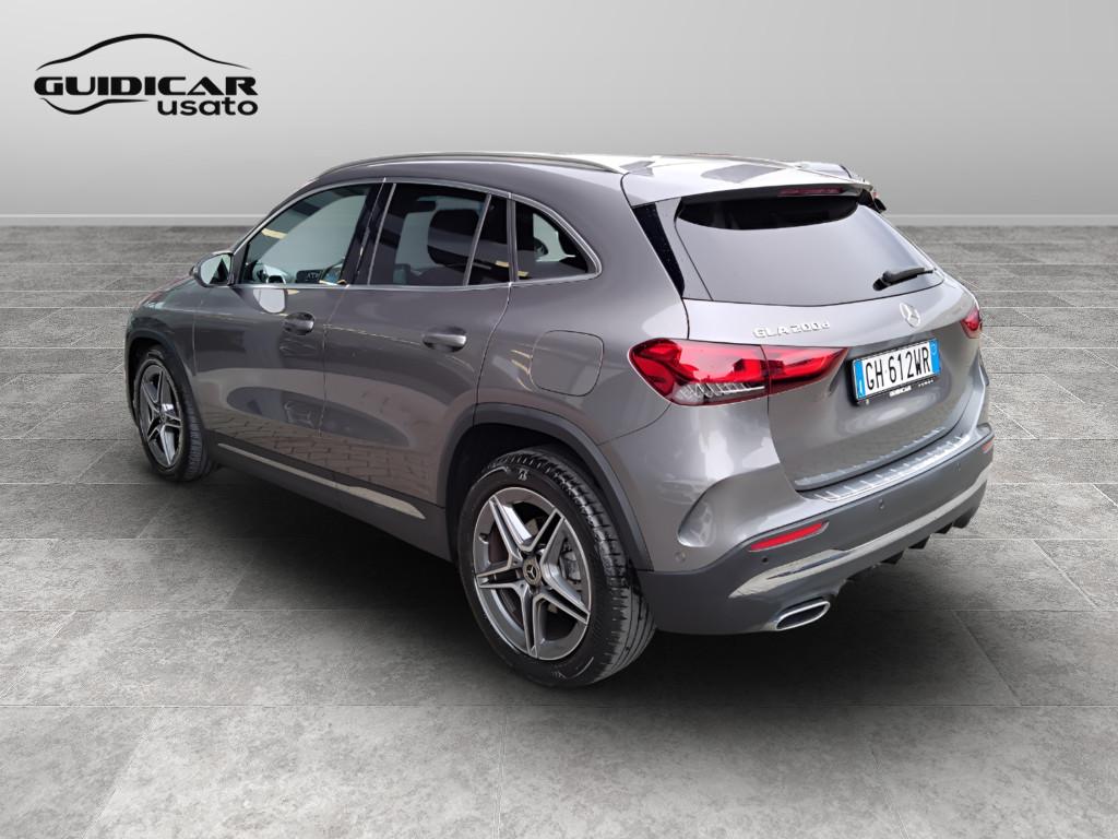 Mercedes-Benz GLA-H247 2020 - GLA 200 d Premium auto