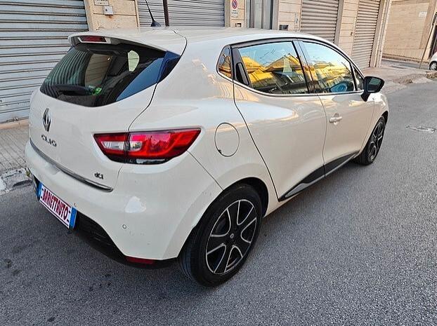 RENAULT Clio 1.5 Dci 75 cv*NAVI/RETROCAMERA*-2016