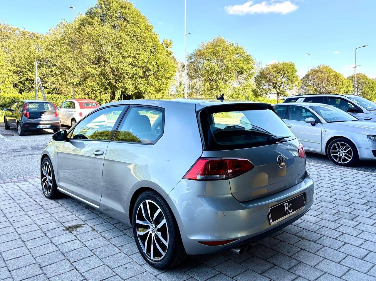 Volkswagen Golf 7 2.0 TDI 3p. Highline BlueMotion Technology