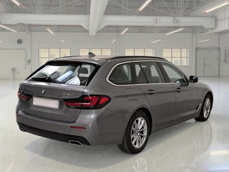 BMW 518 48V Business Touring Autom.