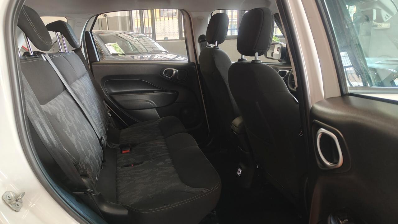 Fiat 500L 1.4 95 CV S&S Cross