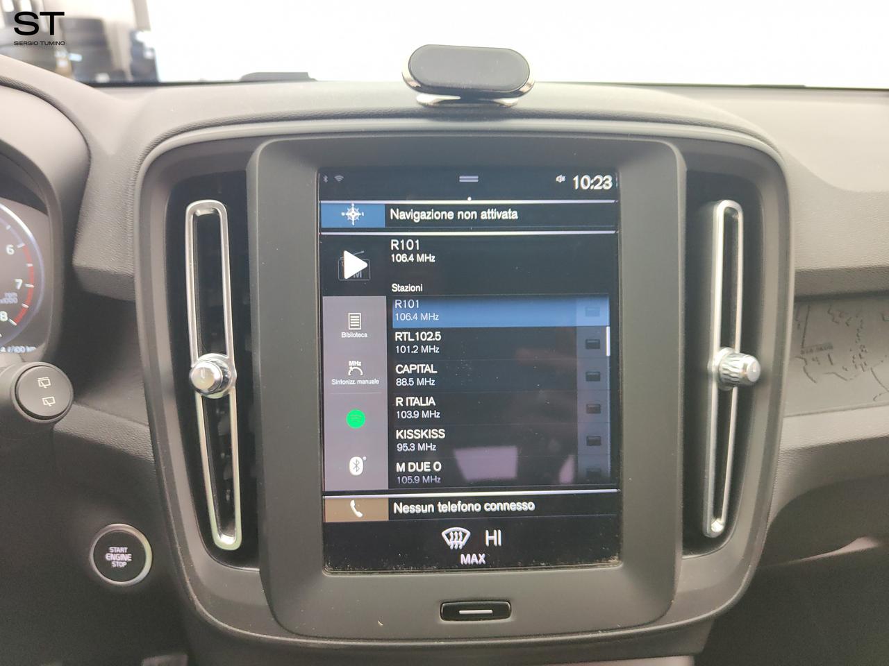 VOLVO XC40 (2017-->) - XC40 T2 Essential