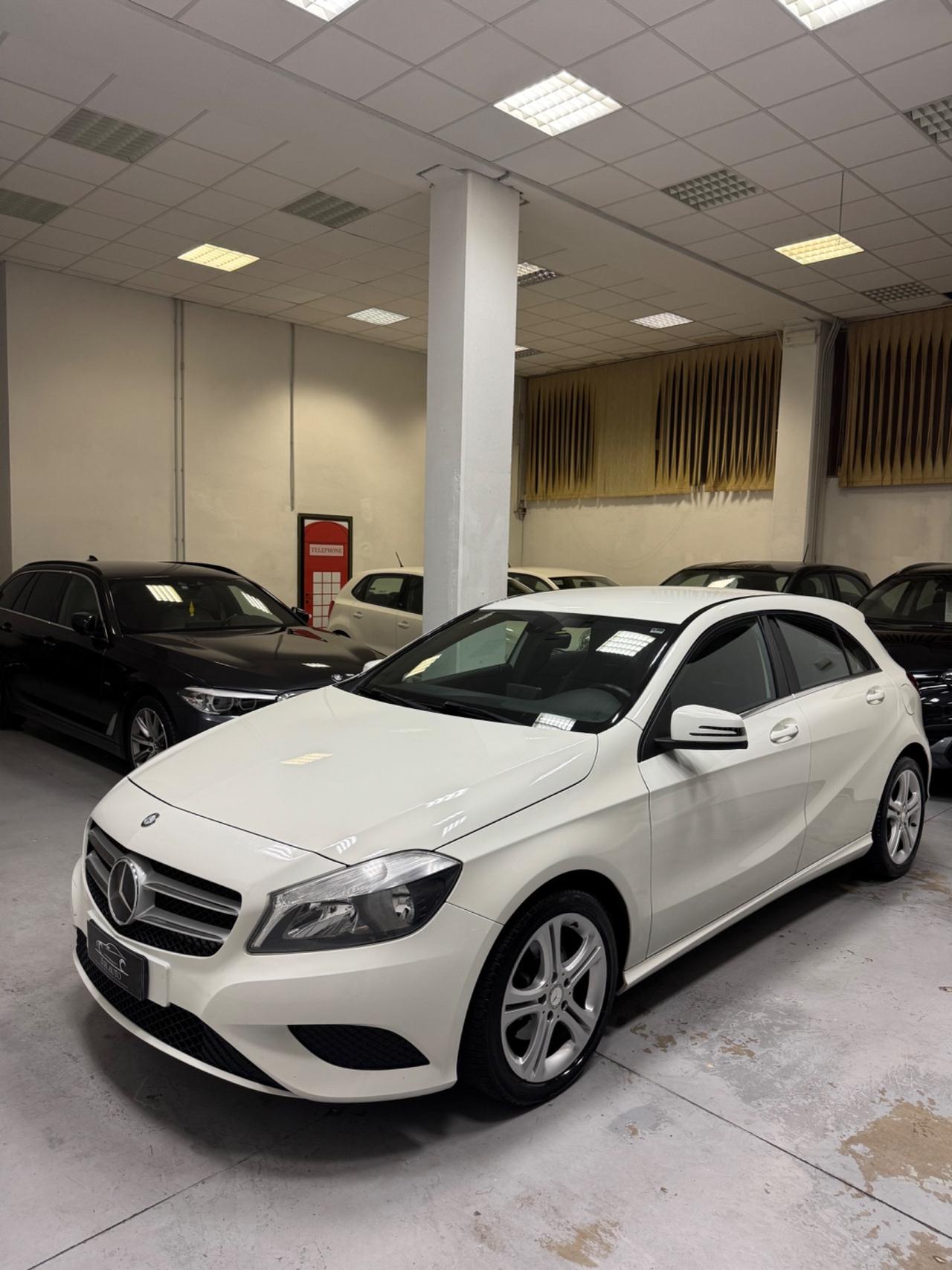 Mercedes-benz A 180 Premium