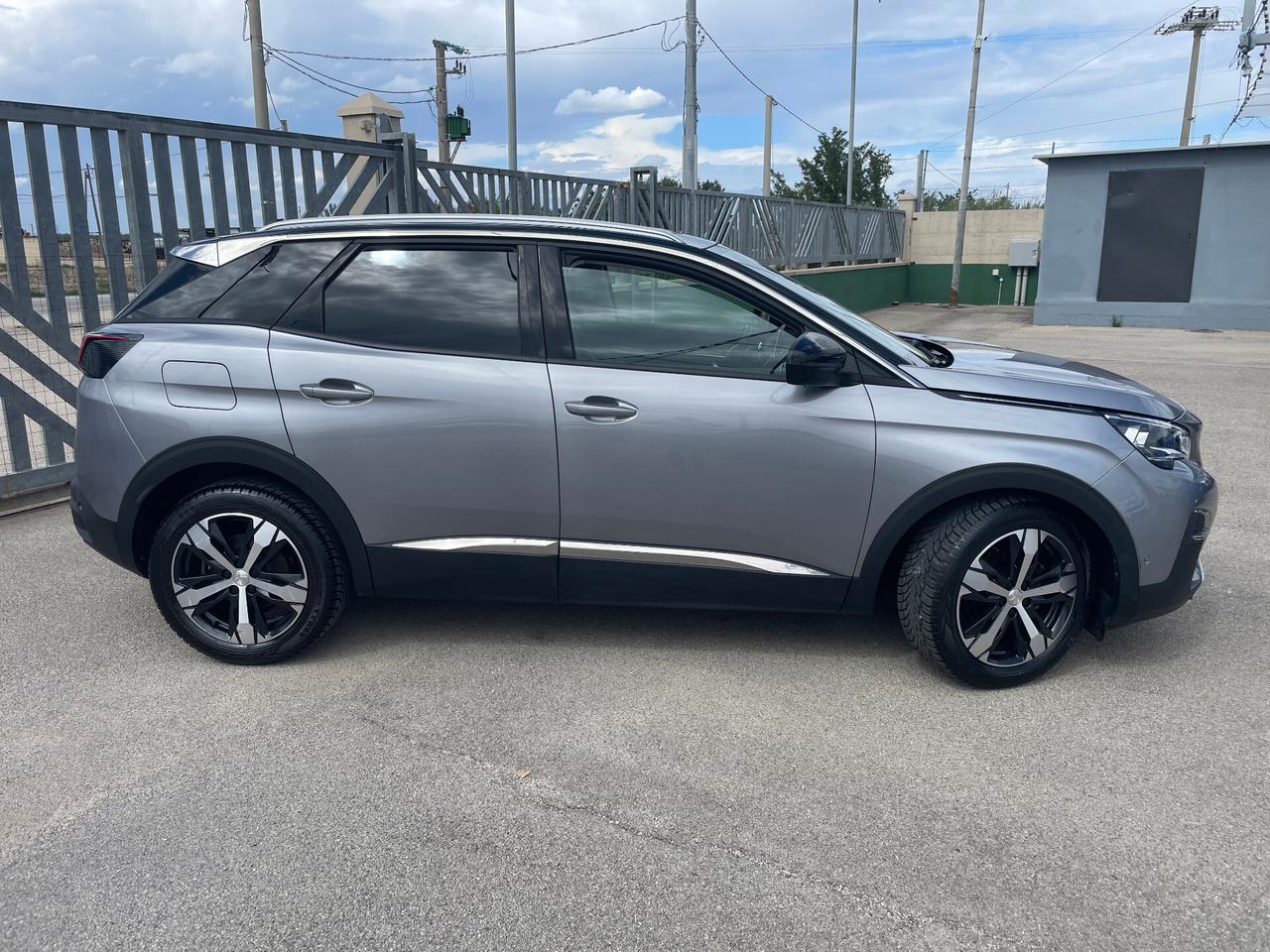 Peugeot 3008 1.5 BlueHDi 130cv S&S Allure