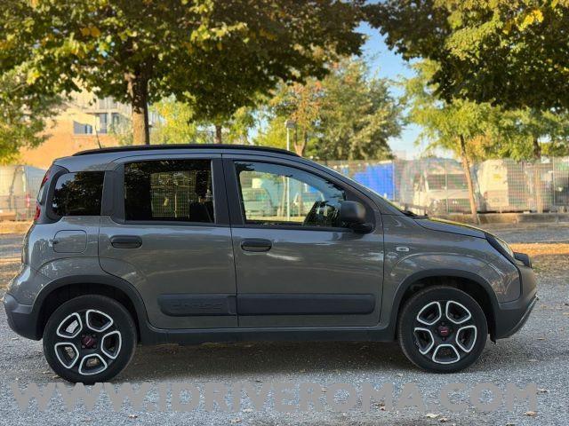 FIAT Panda Cross 1.0 FireFly Hybrid City Cross+ GPL