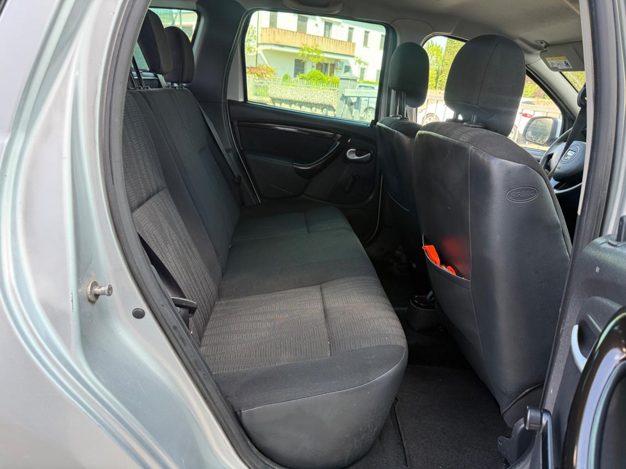 Dacia Duster 1.6 GPL DI SERIE 2032 NEOPAT. 2012