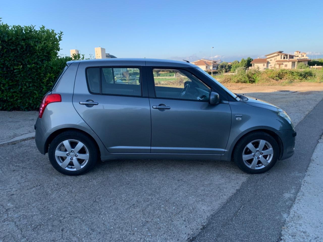 Suzuki Swift 1.3 DDiS DPF 5p. GL