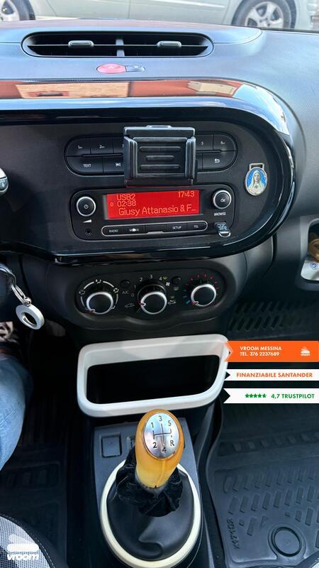 RENAULT Twingo 3ª serie Twingo SCe Lovely