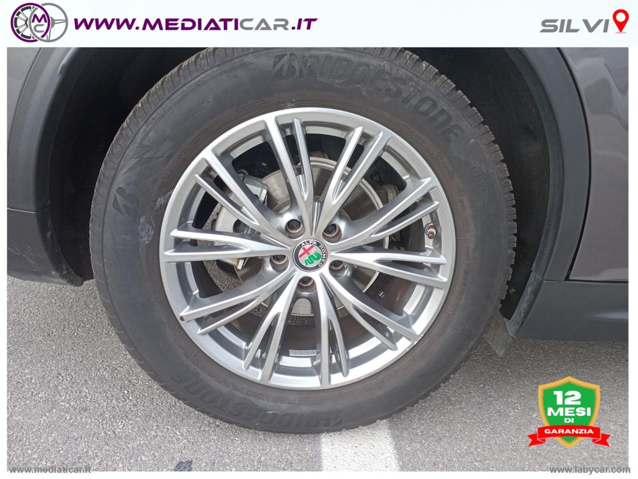 ALFA ROMEO Stelvio 2.2 T.diesel 190 CV AT8 Q4 Exec. +SET GOMME ESTIVE