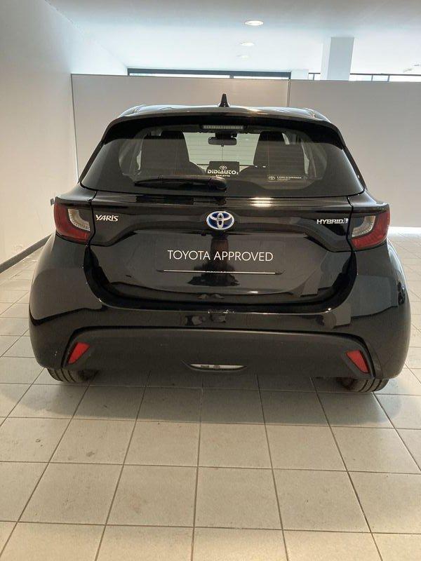 Toyota Yaris Hybrid Active MY22