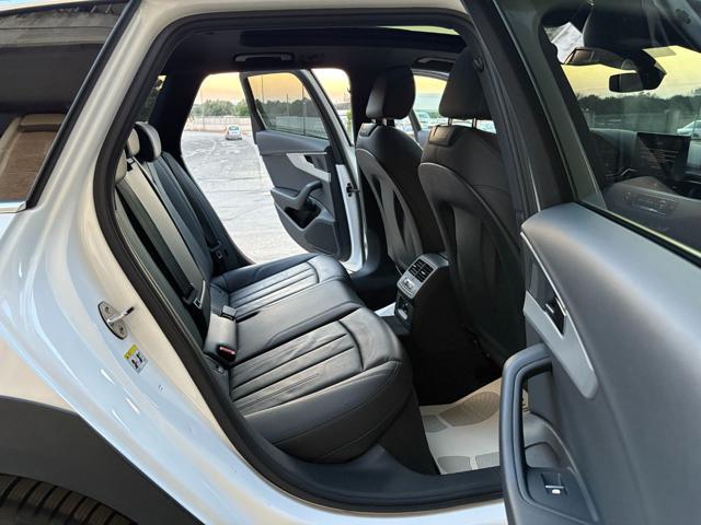 AUDI A4 allroad 40 TDI 204 CV S tronic Business Evolution TETTO.