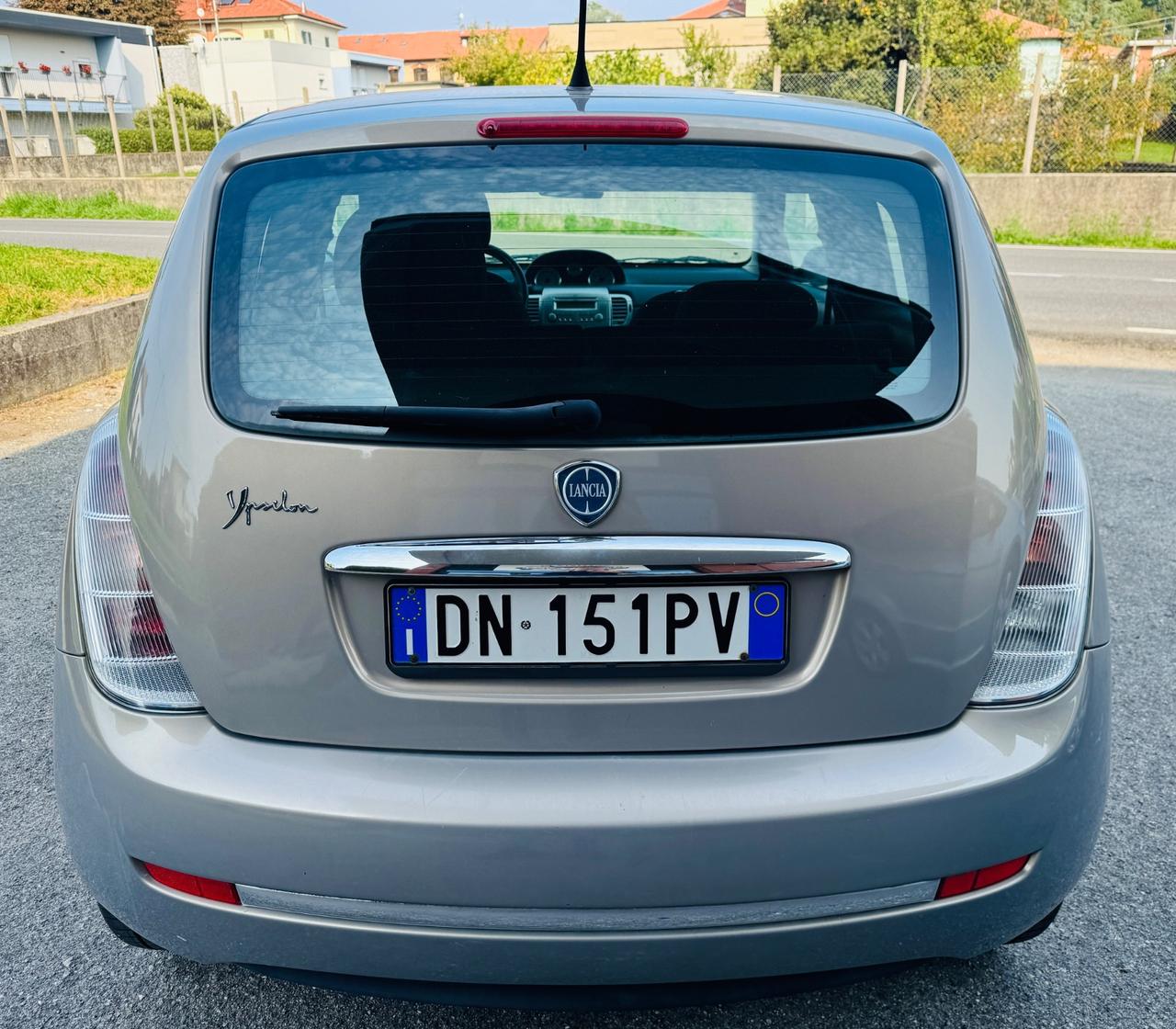 Lancia Ypsilon 1.2 Platino