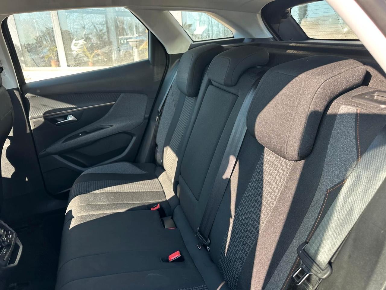 Peugeot 3008 BlueHDi 130 S&S EAT8 Allure NEOPATENTATI