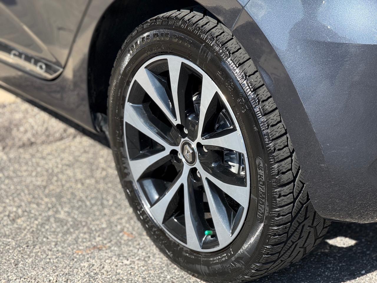 Renault Clio SCe 75 CV 5 porte Intens NEOPATENTATI