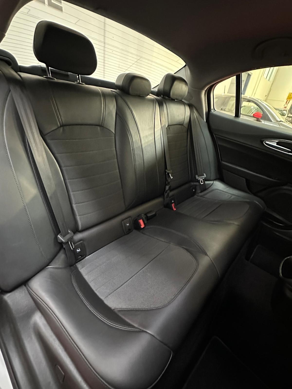 Alfa Romeo Giulia 2.2 150cv super