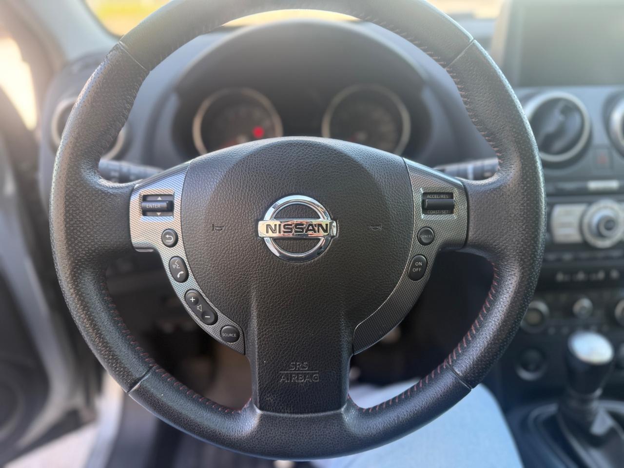 Nissan Qashqai 2.0 4WD - TETTO PANORAMICO