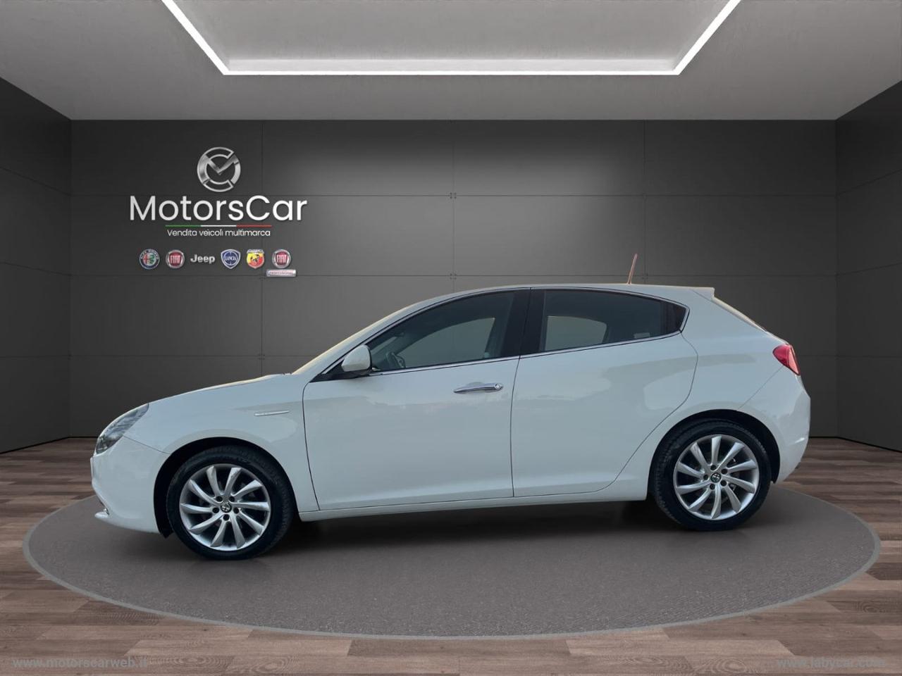 ALFA ROMEO Giulietta 1.6 JTDm-2 120 CV Distinctive