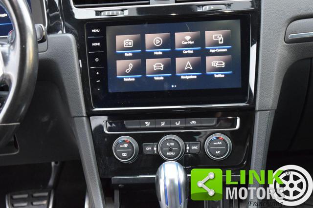 VOLKSWAGEN Golf eHIBRID