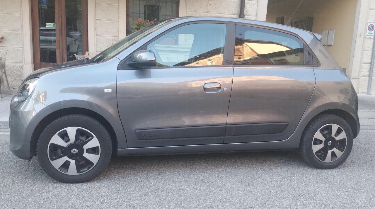 Renault Twingo SCe EDC Lovely