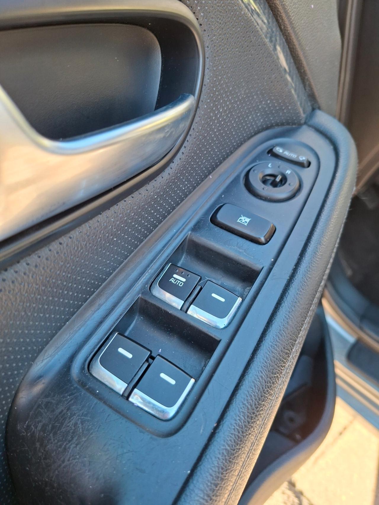 Kia Carens 1.7 CRDi 115 CV 7 posti high tech