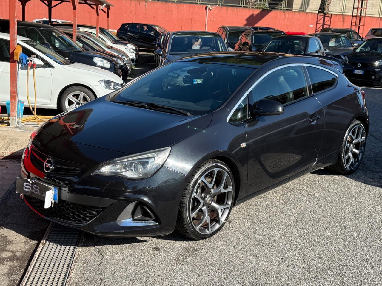 Astra GTC 2.0 Turbo 280CV -OPC-unipro-rate