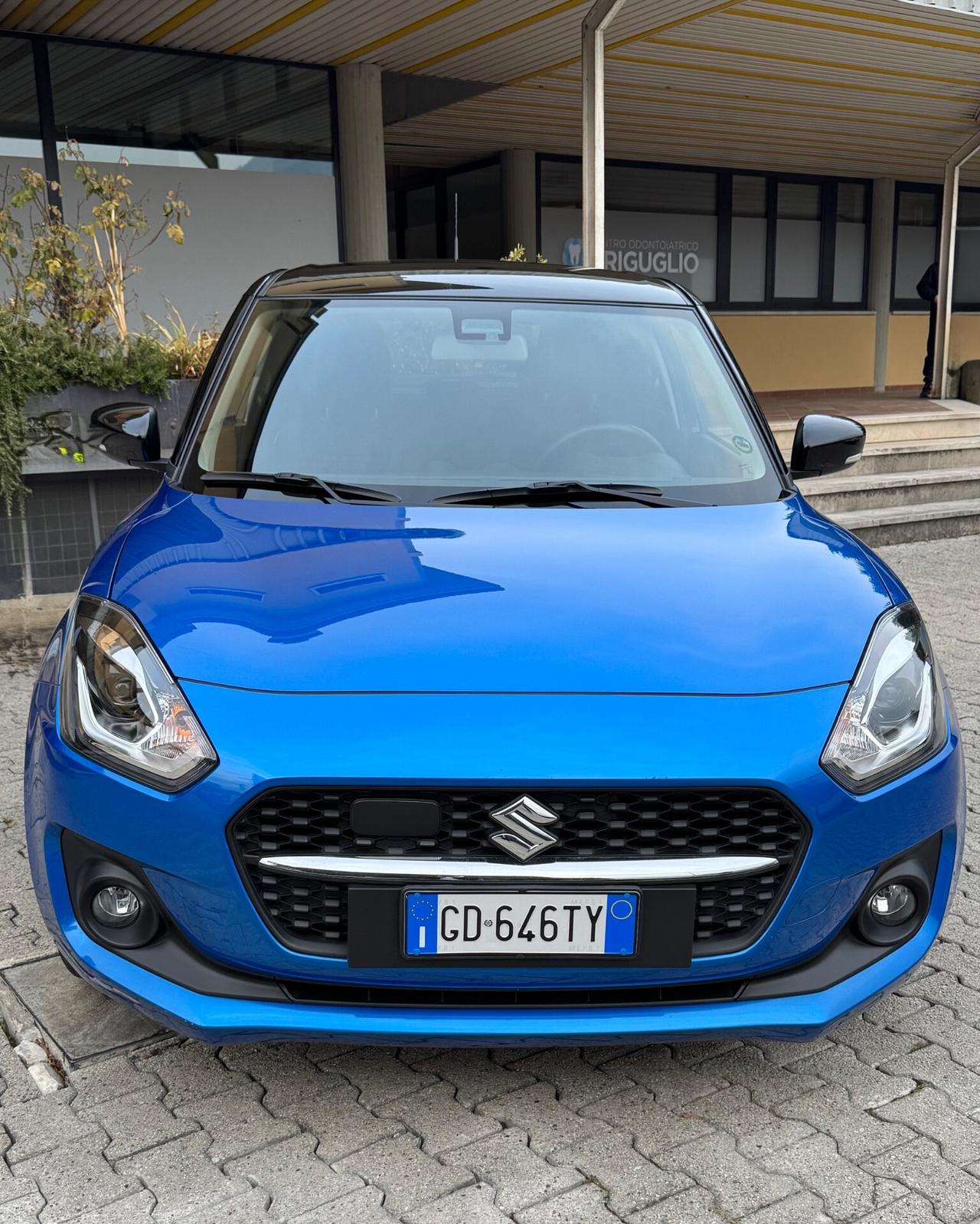 Suzuki Swift 1.2 Hybrid Top