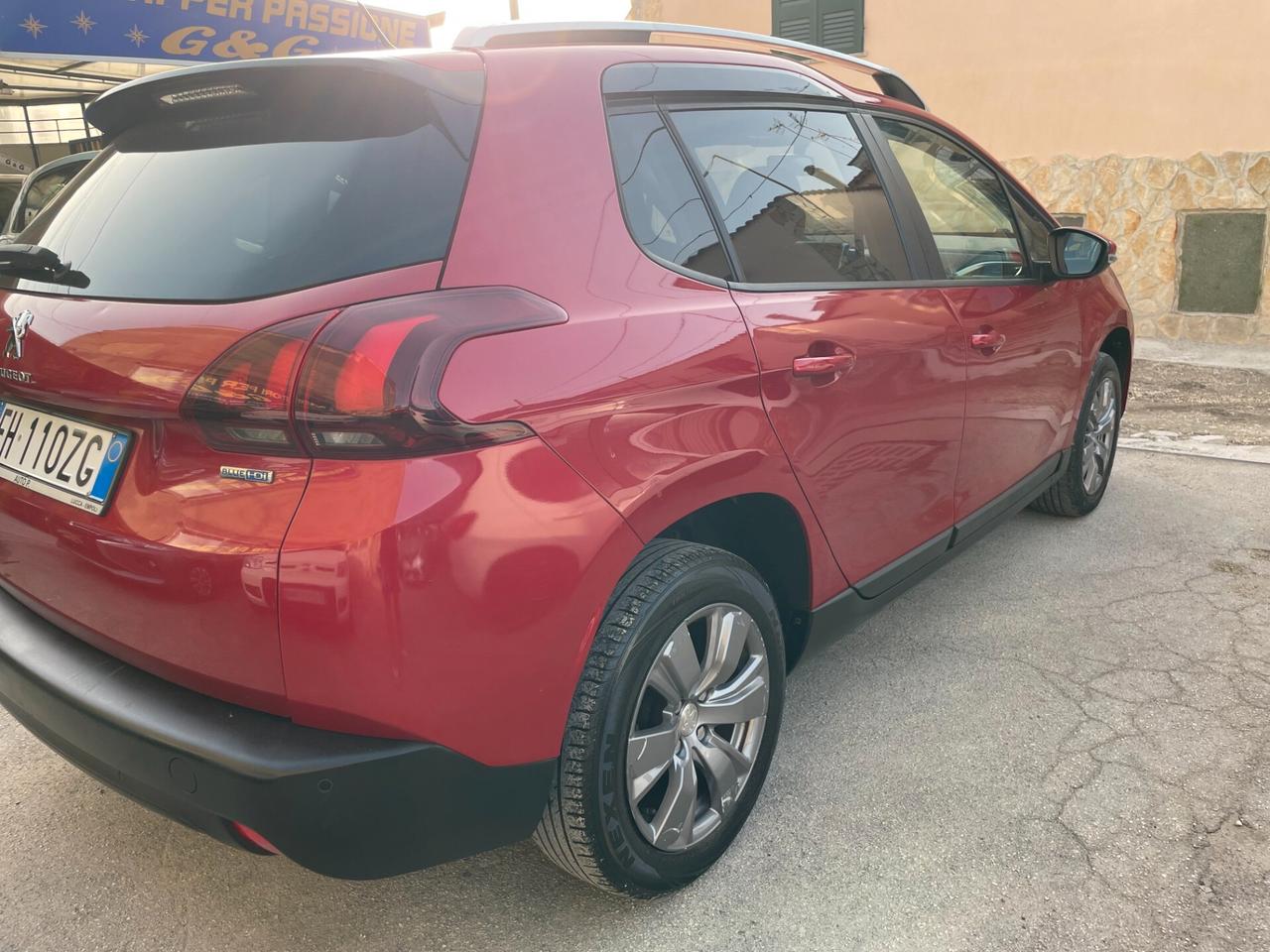 Peugeot 2008 BlueHDi 100 Active
