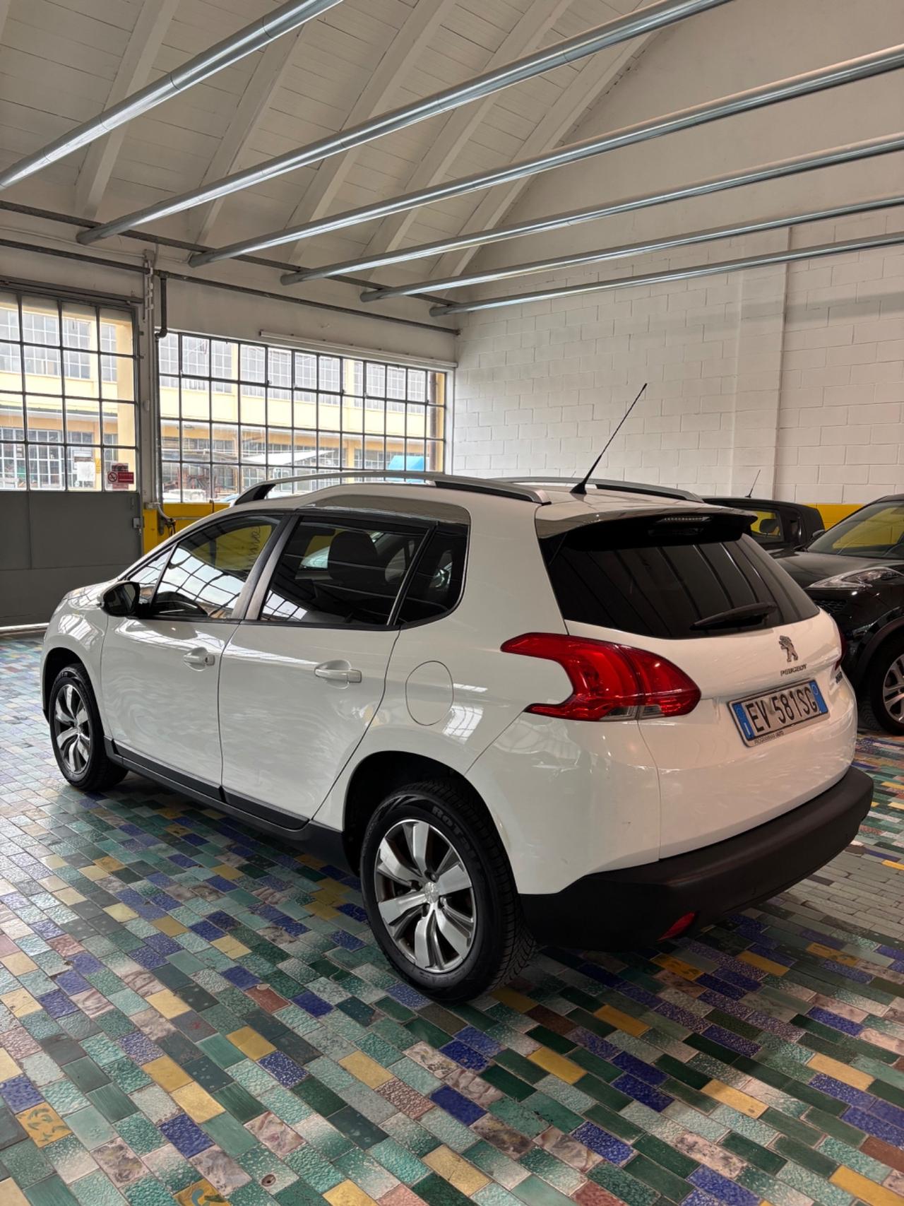 Peugeot 2008 PureTech 82 Active