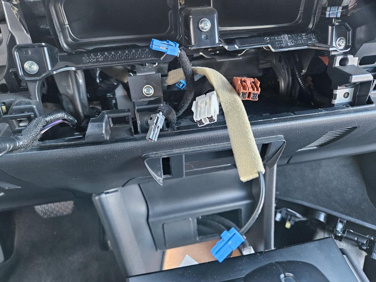 Mazda MX-30 35,5kWh OBC 7,4kW FURTO PARZIALE