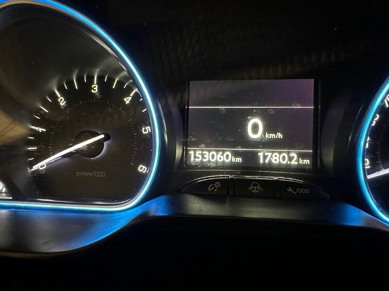 PEUGEOT 2008 1° serie BlueHDi 120 S&S Allure