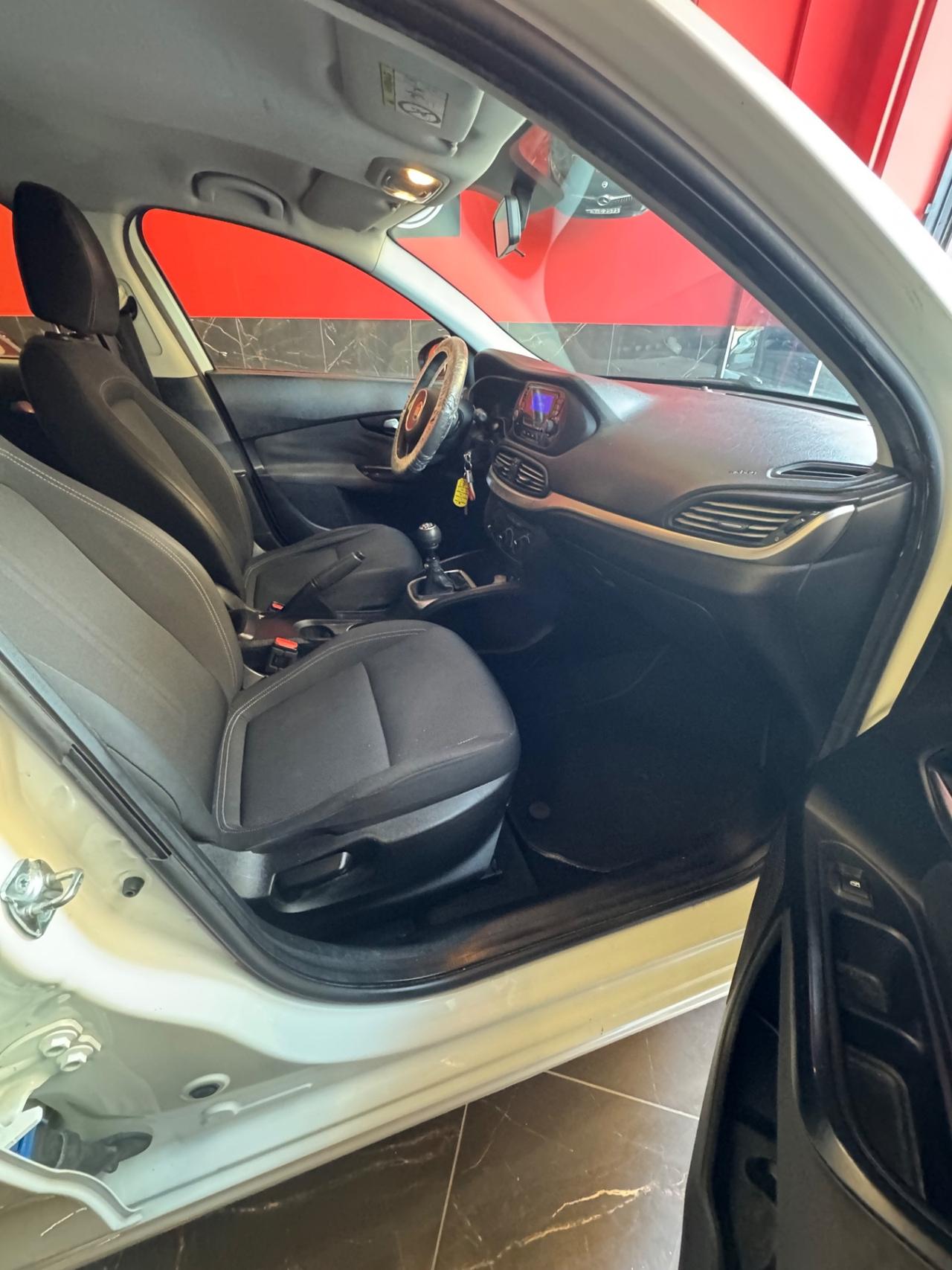 Fiat Tipo 1.4 T-Jet 120CV GPL 5 porte Lounge