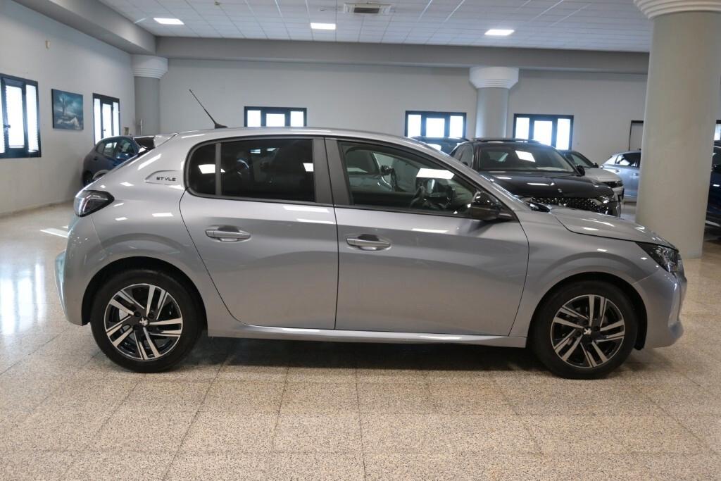 Peugeot 208 1.2 PURETECH 75CV SeS STYLE ( FARI LED - MIRROR CERCHI 16 SENSORI POST. )