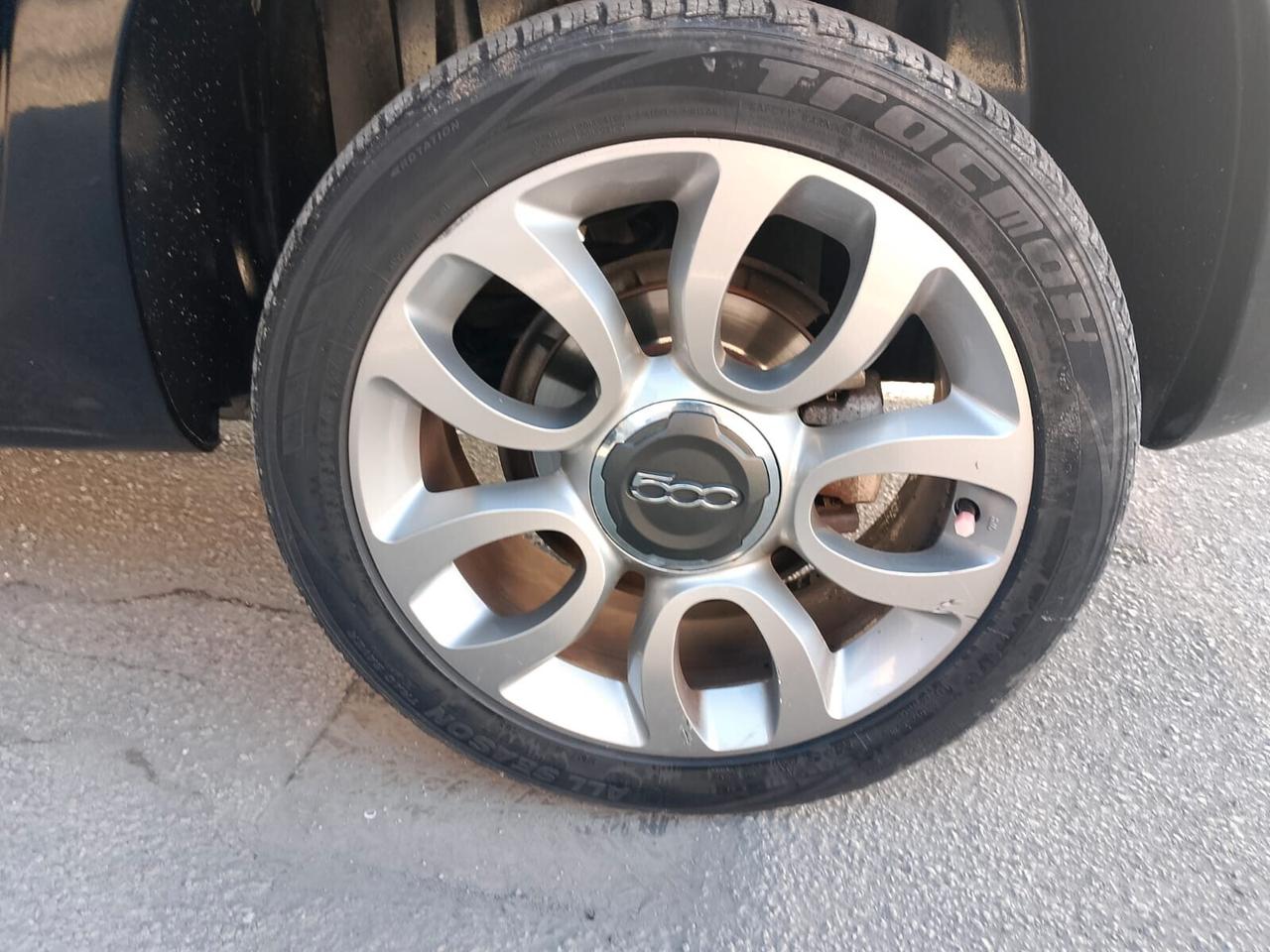 Fiat 500L 0.9 TwinAir Turbo Natural Power Lounge