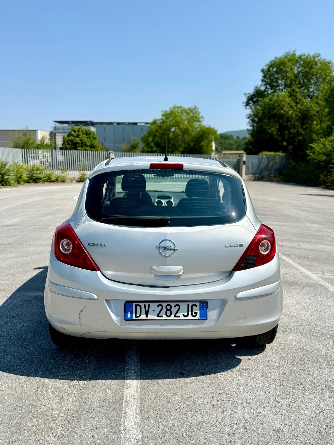 Opel Corsa Diesel 1.3 CDTi 75cv NEOPATENTATI OK