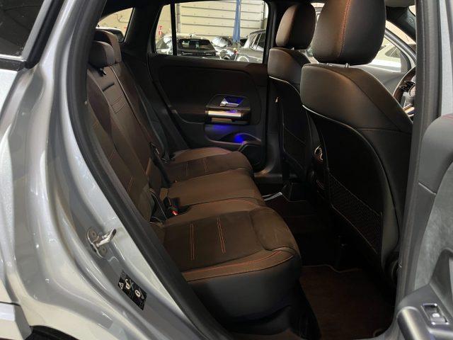 MERCEDES-BENZ GLA 200 d Autom. AMG Premium Plus NIGHT/LED MULTICOL/TELEC