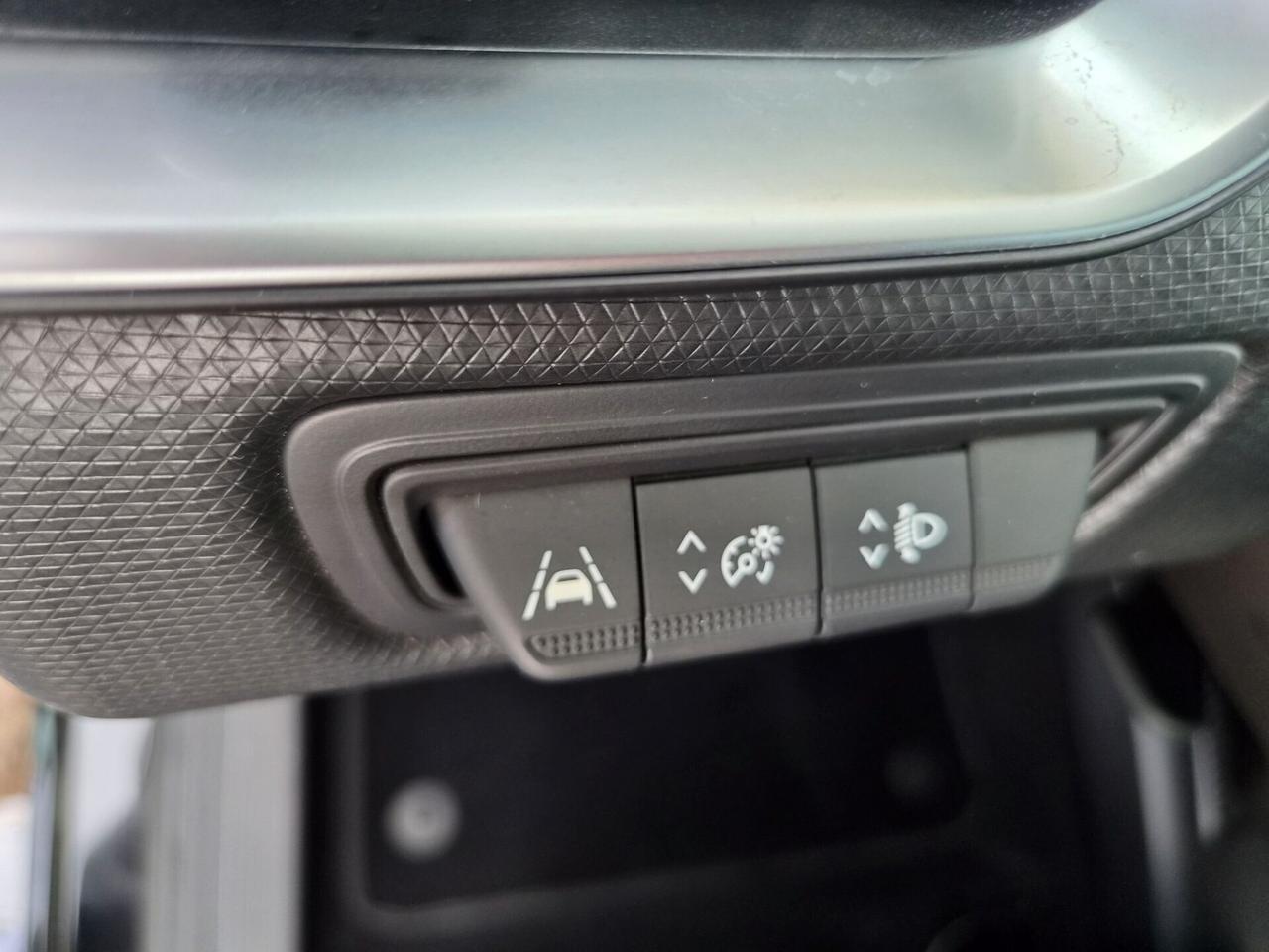 Renault Clio TCe 90 CV 5 porte Intens