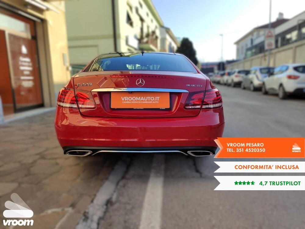 MERCEDES Classe E Cpé (C207) E 220 Coupé Blue...