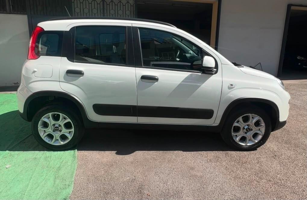 Fiat Panda 0.9 TwinAir Turbo Natural Power City Life
