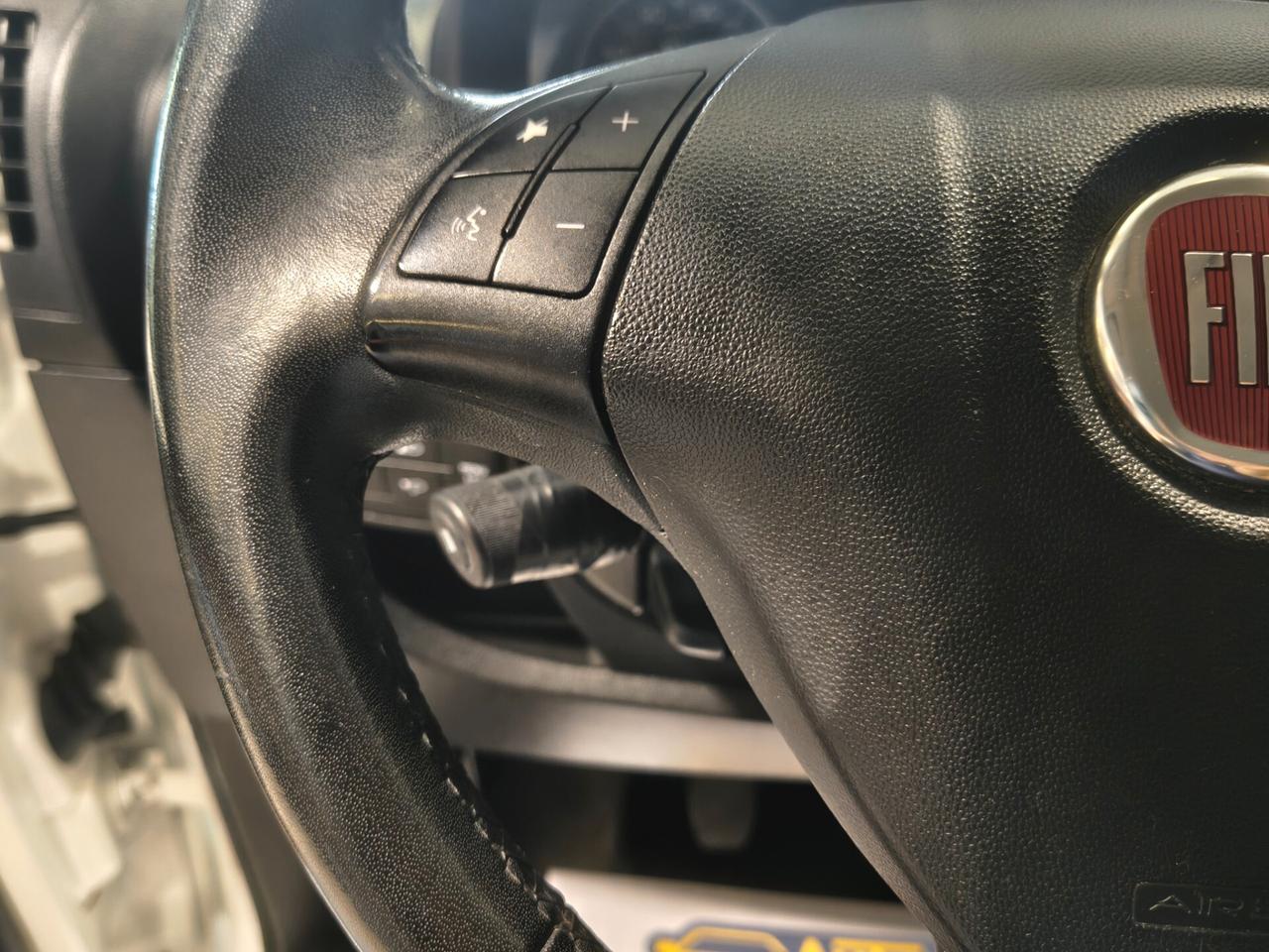 Fiat Qubo 1.3 MJT 95 CV Trekking