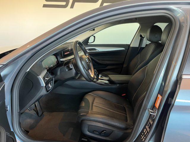 BMW 530 d Berlina 249cv xDrive Business StepTronic 48V