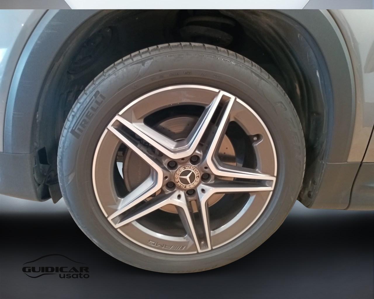 Mercedes-Benz GLB - X247 2023 - GLB 200 d AMG Line Premium auto