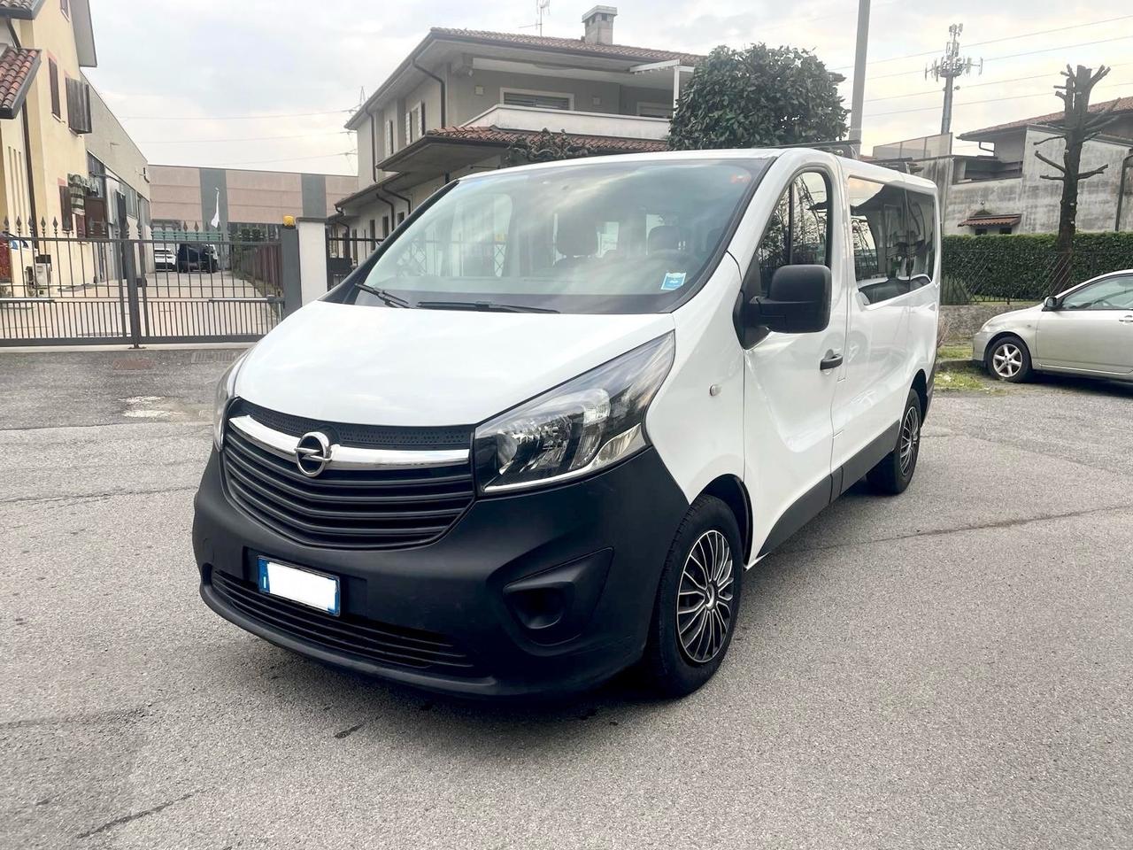 Opel Vivaro 1.6 Diesel 9 posti 2017