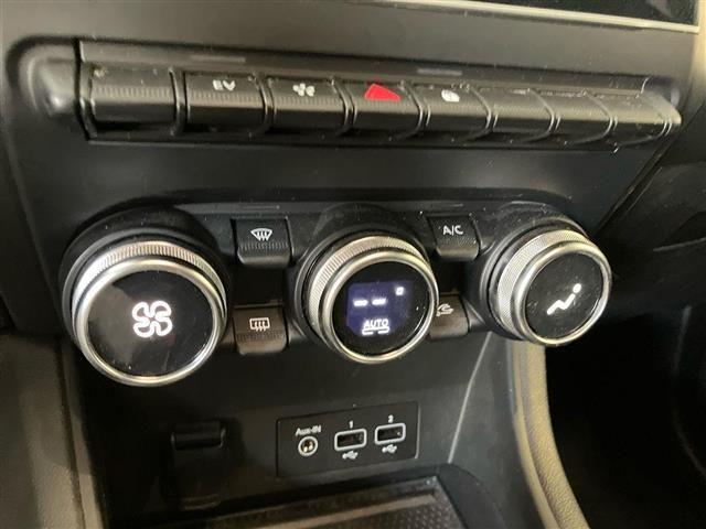 RENAULT Captur 1.6 E-Tech hybrid Techno Auto 145cv N1 Autocarro