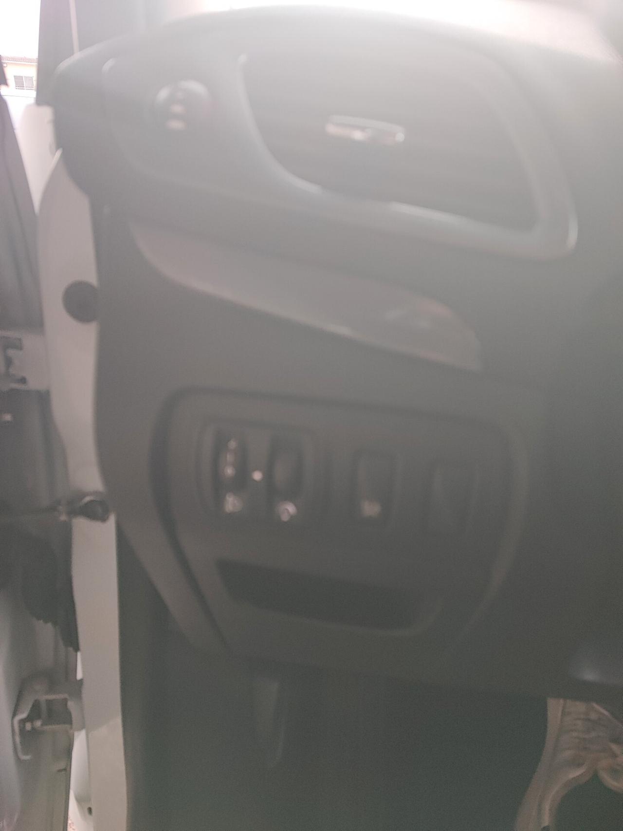 Renault Scenic Scénic XMod dCi 110 CV EDC Bose